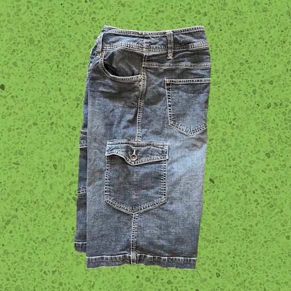 CONTRAST JEAN SKIRT - Picture 2 of 4